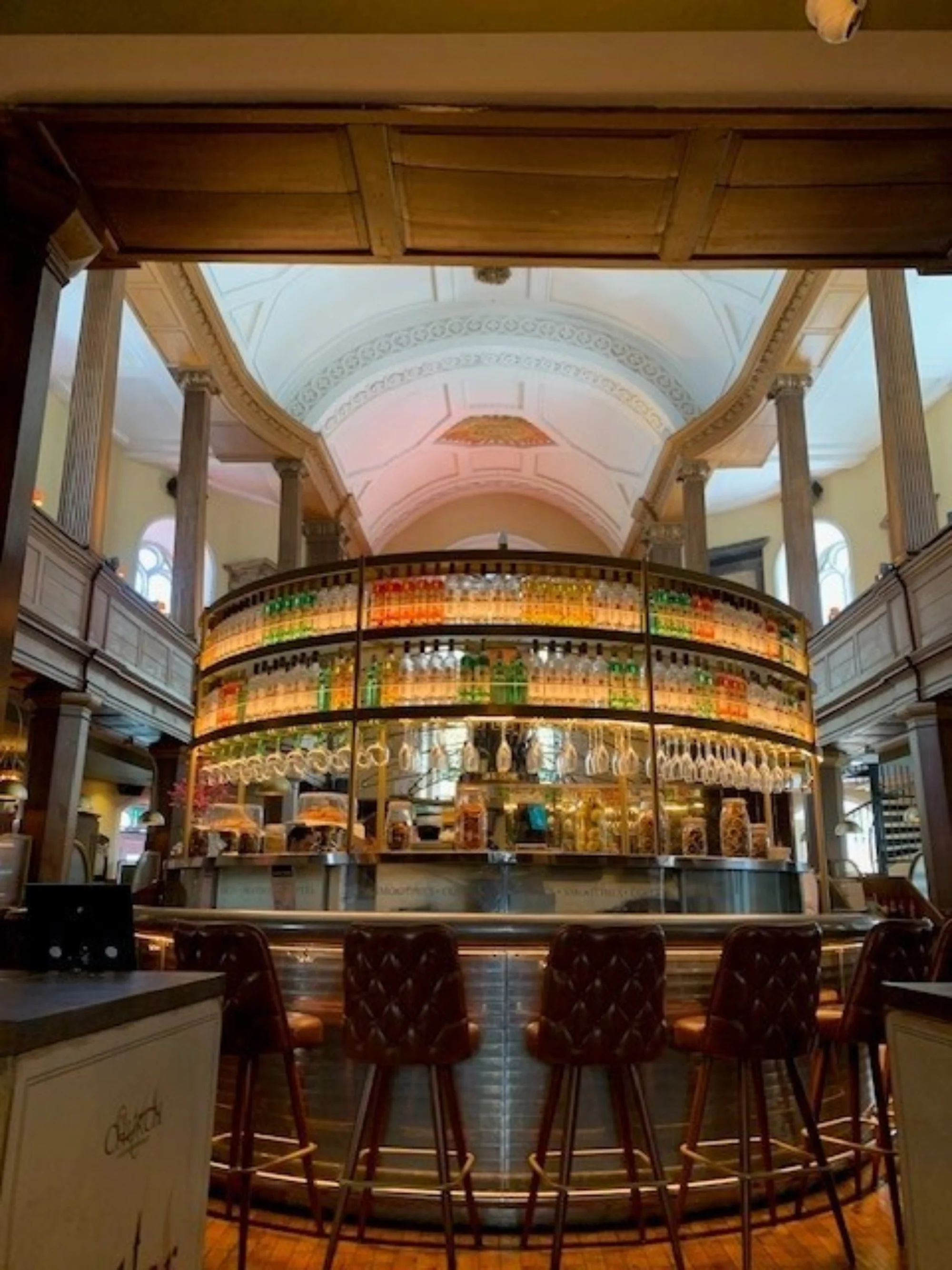 Dublin_bar_inside_web